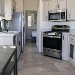 38 Star Gazing Retreat near Grand Canyon South Rim Sleeps 4