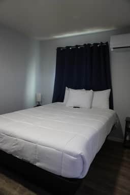 68D Cozy Cabin near Grand Canyon South Rim Sleeps 2