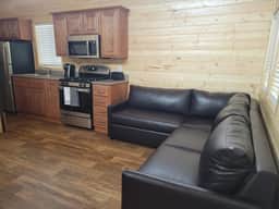 77 Star Gazing Retreat near Grand Canyon South Rim Sleeps 8