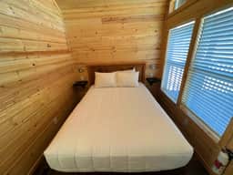 81 Star Gazing Retreat near Grand Canyon South Rim Sleeps 8