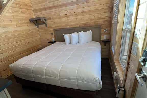 64A Cozy Home nr Grand Canyon South Rim King Bed w/Loft Sleeps 4 - Image 1