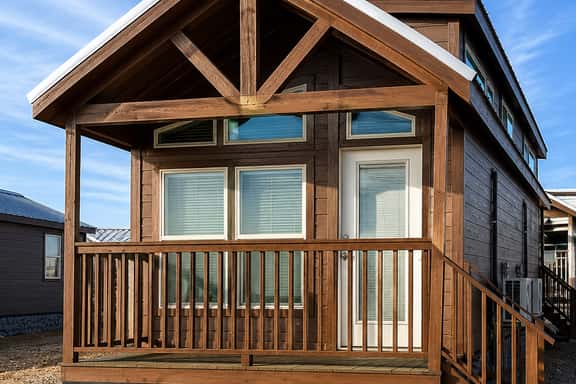 64B Cozy Home near Grand Canyon South Rim King Bed Sleeps 2 - Image 1
