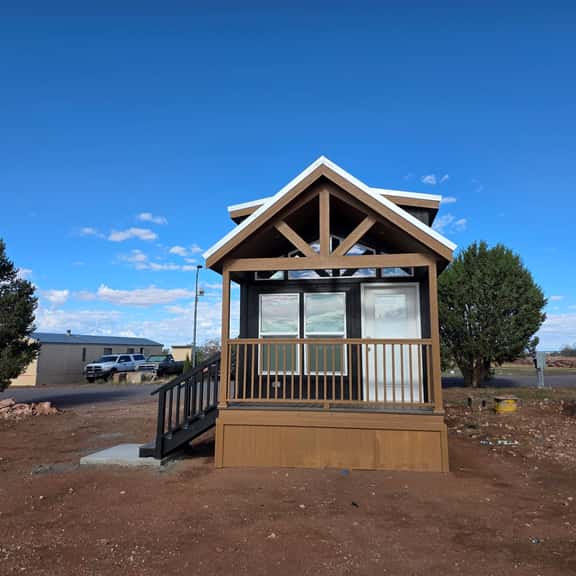 59A Cozy Home nr Grand Canyon South Rim King Bed w/Loft Sleeps 4 - Image 1