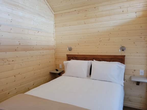 76 Star Gazing Retreat near Grand Canyon South Rim Sleeps 8